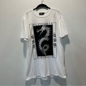 Boohoo Man Euphoria Dragon Black & White Short Sleeve Tee Men’s size Small